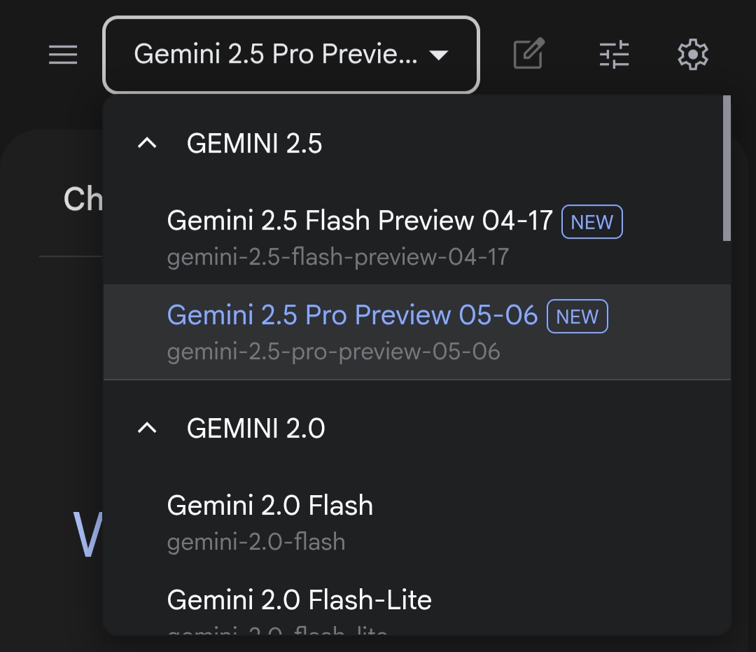 لقطة شاشة تعرض قائمة اختيار نماذج Gemini في Google AI Studio، مع تحديد نموذج Gemini 2.5 Pro Preview إصدار 05-06 الذي يحمل علامة [جديد].